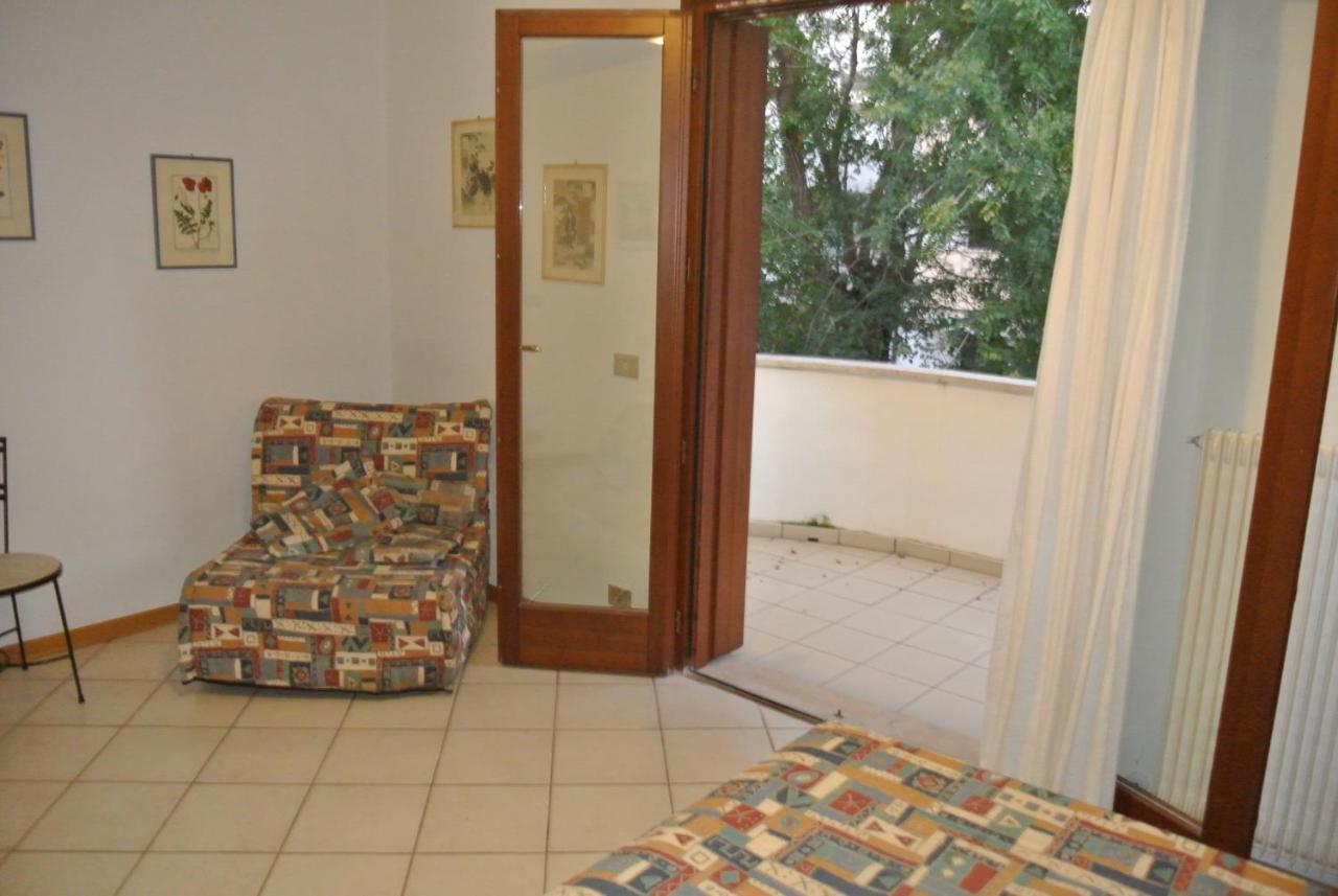 Condominio Maria リニャーノ・サッビアドーロ エクステリア 写真