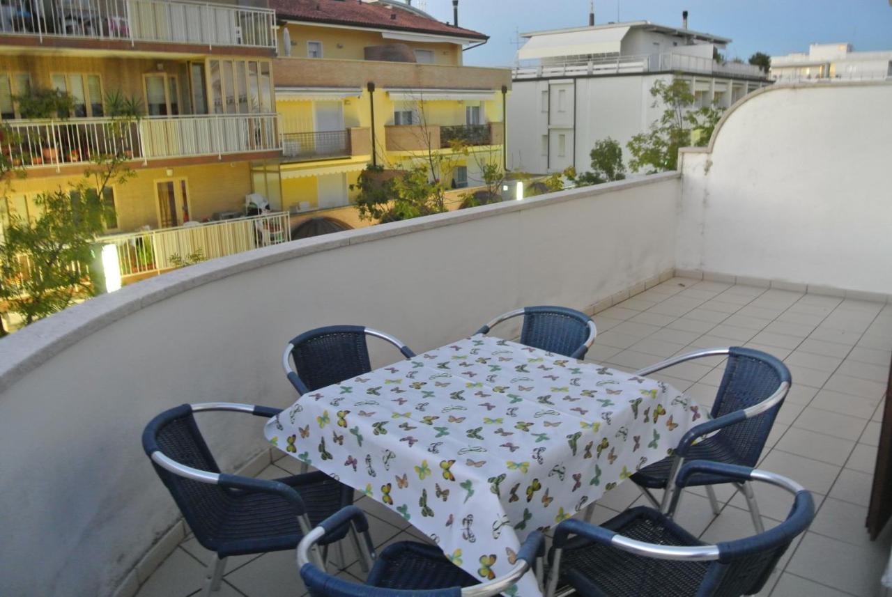 Condominio Maria リニャーノ・サッビアドーロ エクステリア 写真